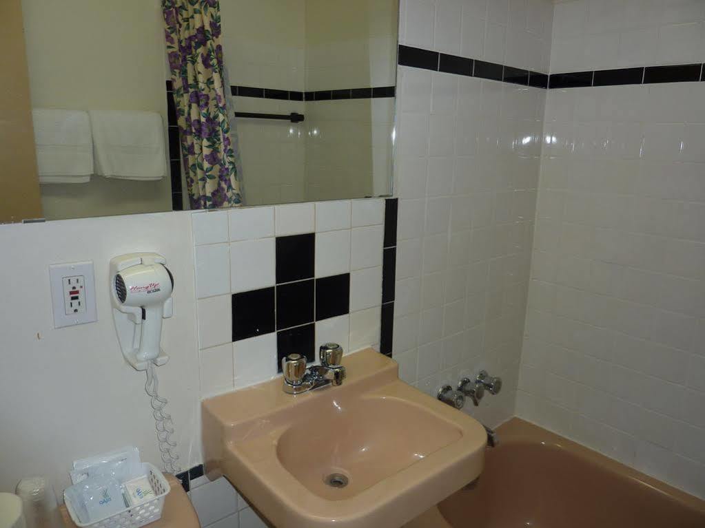 Hotel Viger Montreal Luaran gambar